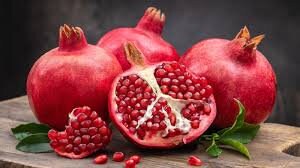 Pomegranate Tree- Luu